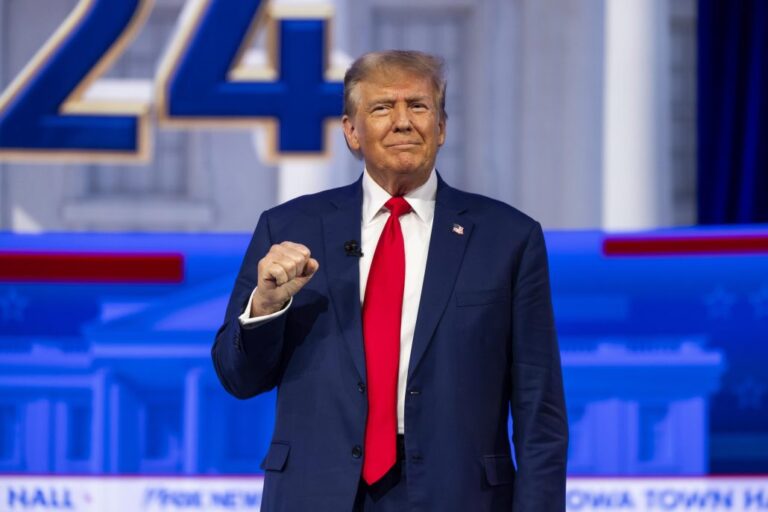 Juez autoriza que Trump y otros siete acusados apelen fallo #FVDigital