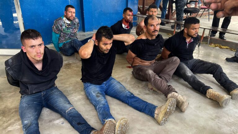 Colombia pide protección especial para sus ciudadanos detenidos en cárcel atacada en Haití