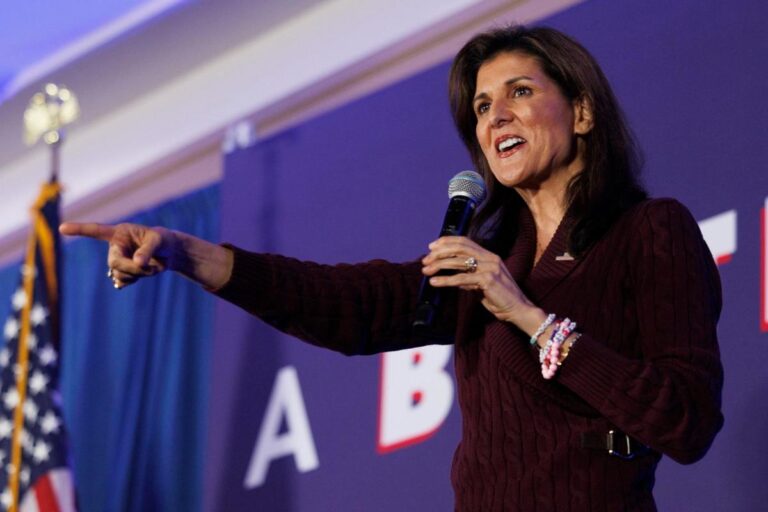 Nikki Haley dice que no está obligada a respaldar a Trump si es el candidato republicano