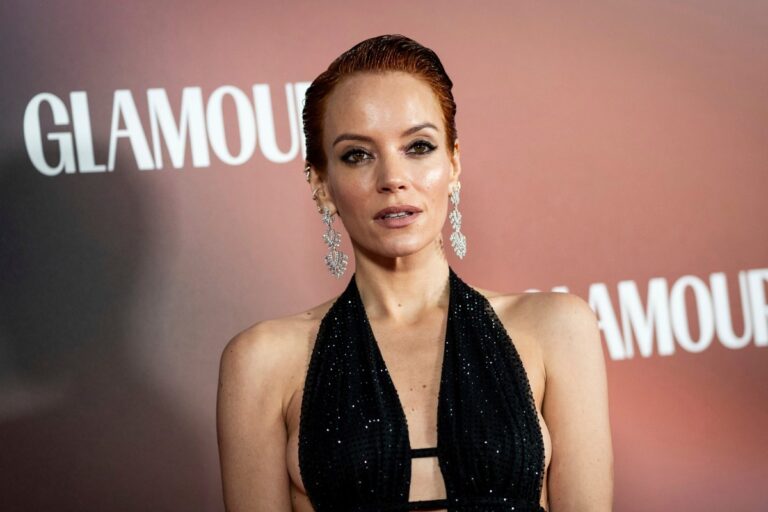 Lily Allen dice que sus hijas “arruinaron” su carrera musical #FVDigital