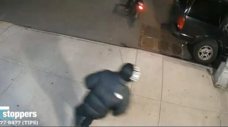 Serie de robos violentos a repartidores de comida