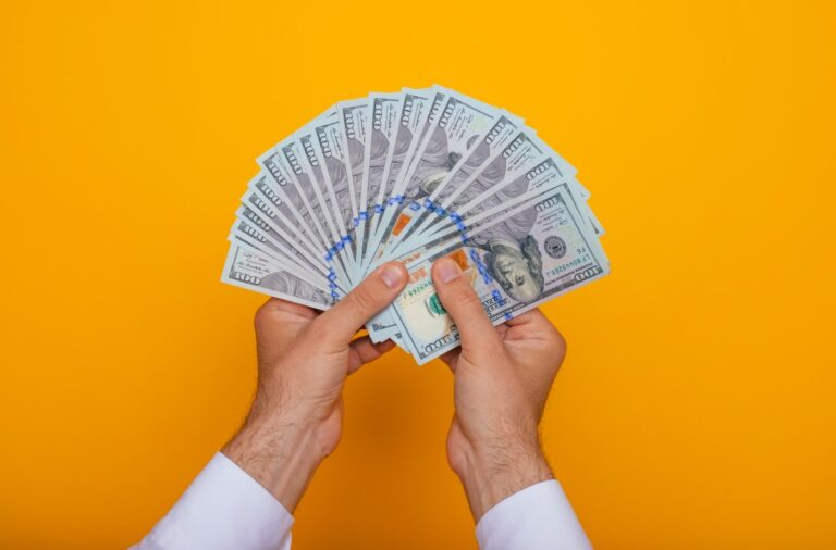 Seguro Social: a quiénes enviará pagos de hasta $943 el 1 de abril