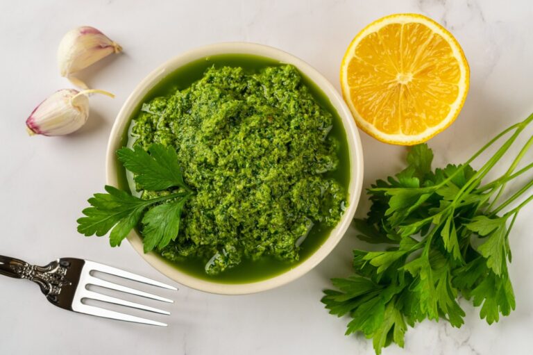 Salsa verde más gustosa con pocos ingredientes