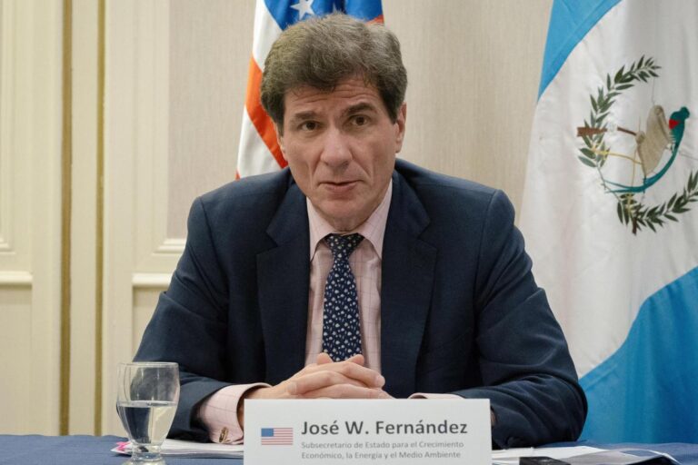 EE.UU. y Guatemala trazan ruta para elevar la cooperación en busca de desarrollo económico