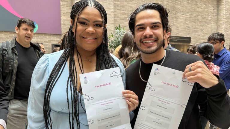 Futuros doctores latinos conocen donde harán su residencia