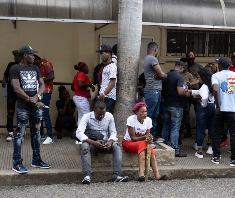 Reiteran ONU no planea campos refugiados RD