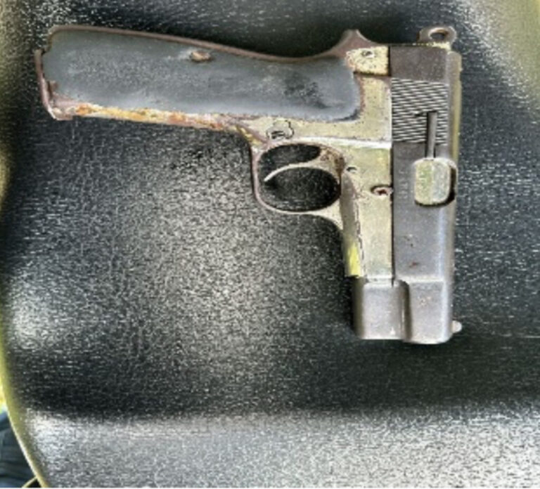 Policiales: Reconocido delincuente cae abatido en Los Mina, SDE, al enfrentar patrulla policial que lo buscaba por homicidio. – Policía Nacional Dominicana