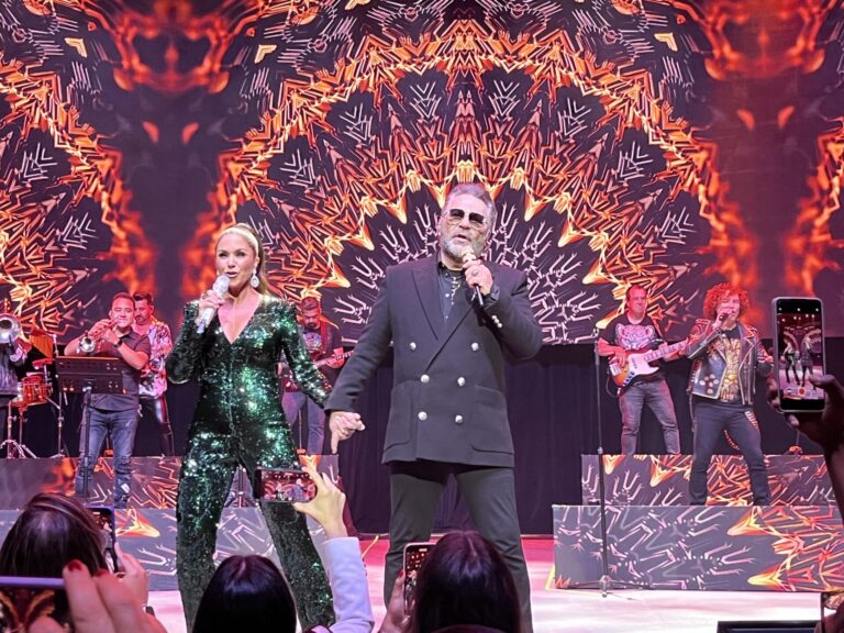 Lucero y Mijares de ovación en ovación, regreso memorable