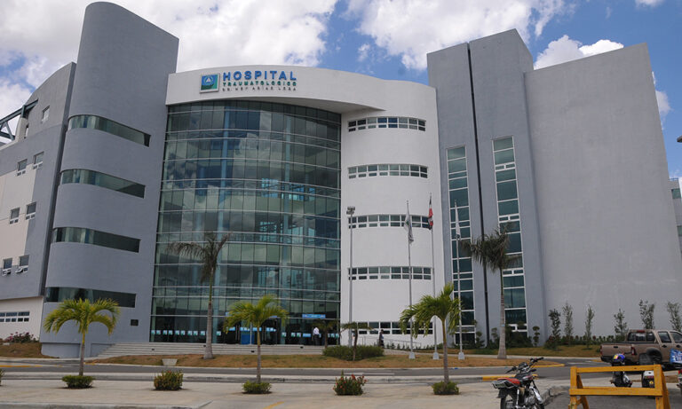 Hospital Ney Arias condenado a pagar RD$10 MM a paciente