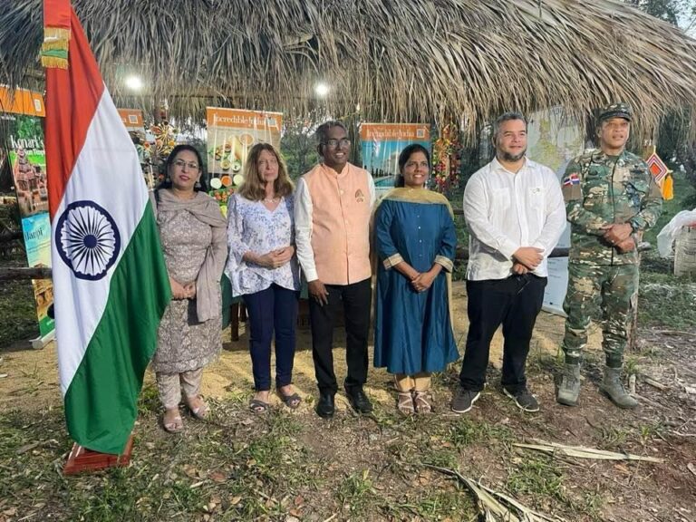 Embajador de la India felicita organizadoresFeria Ecoturística