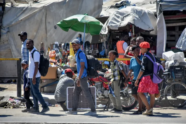 95,000 personas dejaron Puerto Príncipe en un mes por la violencia