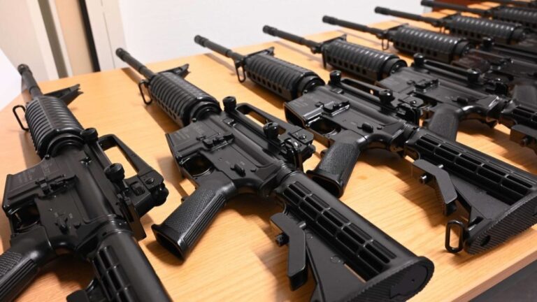 Niño mata a su primo de 3 mientras jugaba con un rifle en México #FVDigital