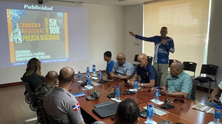 Policiales: Policía realiza reunión con miras al primer maratón institucional 5K y 10K en Santiago. – Policía Nacional Dominicana