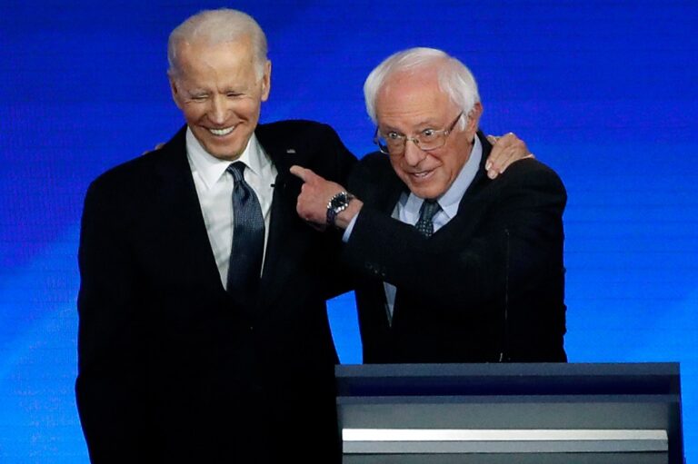 Biden y Bernie Sanders destacarán reducción de costo de medicamentos y defienden atención médica asequible #FVDigital