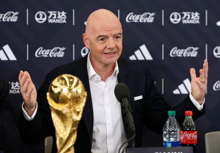 FIFA busca tomar medidas para reducir las comisiones de los agentes de jugadores