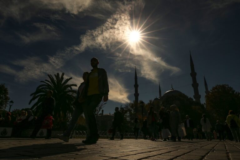 Nueva York espera a un millón de visitantes para ver el eclipse en el norte del estado #FVDigital