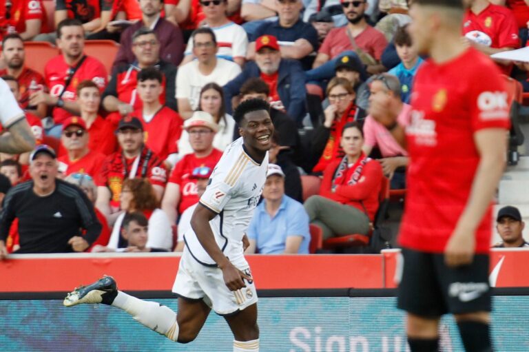 Escandaloso golazo de Aurelien Tchouameni dejó al Real Madrid igual de líder en LaLiga española