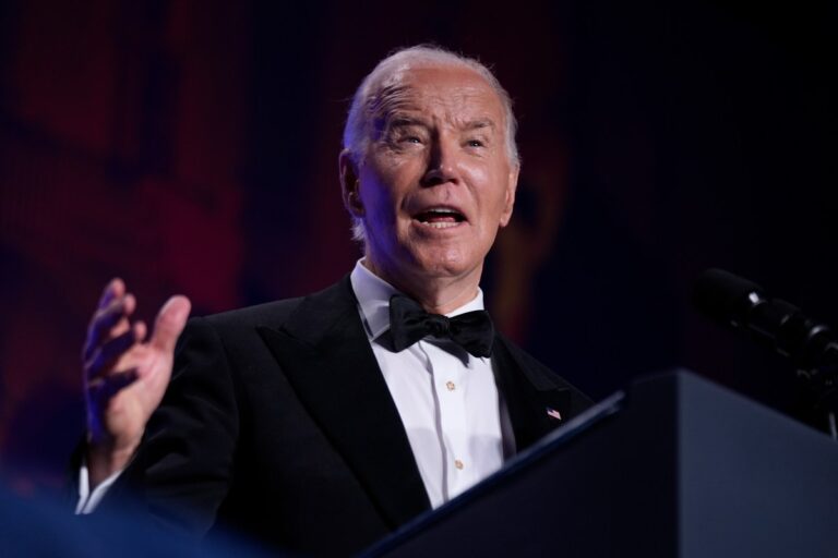 Biden critica a Trump en año electoral en la cena de corresponsales #FVDigital