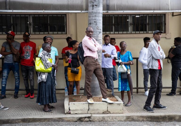 Haitianos en RD confían más en la providencia