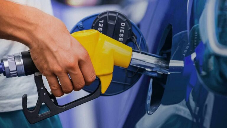 Precios combustibles de mayor consumo se mantienen invariable #FVDigital