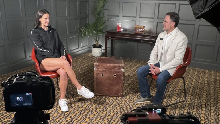 Conoce a Caitlin Clark, la nueva súper estrella del básquetbol, en charla exclusiva con La Opinión #FVDigital