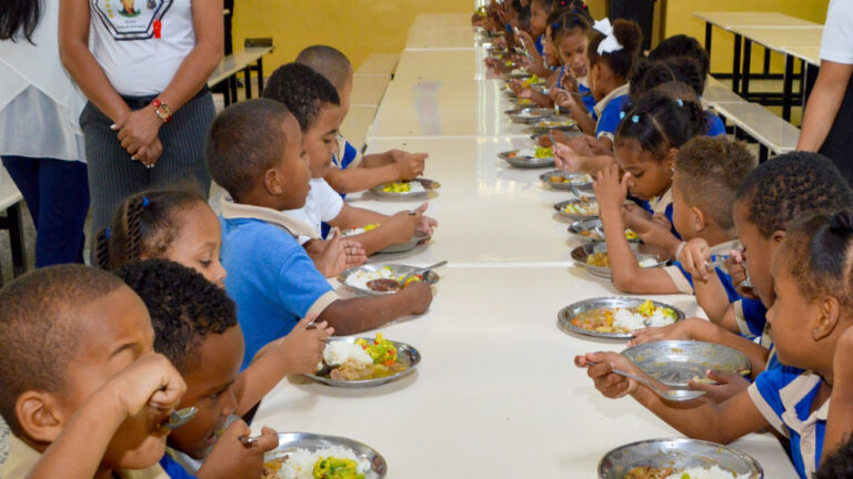 Inabie entregó más de 269 millones de raciones alimenticias en primer trimestre del año