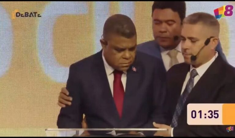 Candidato a senador Juan Julio se mareó en pleno debate #FVDigital