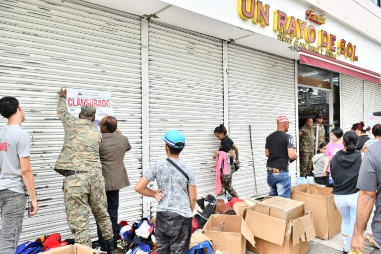 Cierran otros 6 comercios, suman 11, por violar Código Tributario