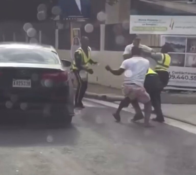 Dictan medidas de coerción a conductor y pasajeros que agredieron a agentes de la Digesett