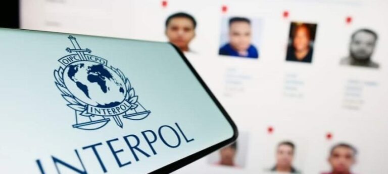 Interpol apresa cuatro dominicanos que se fueron en yola a Puerto Rico para evadir justicia en RD