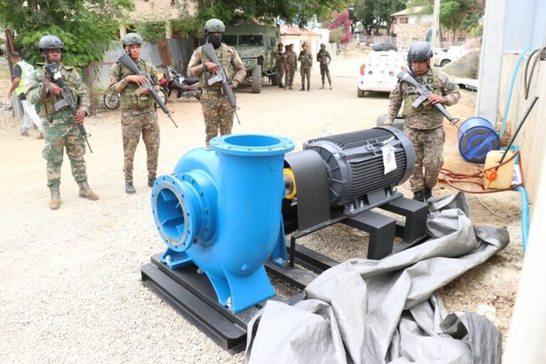 El Gobierno garantiza agua a productores de Dajabón