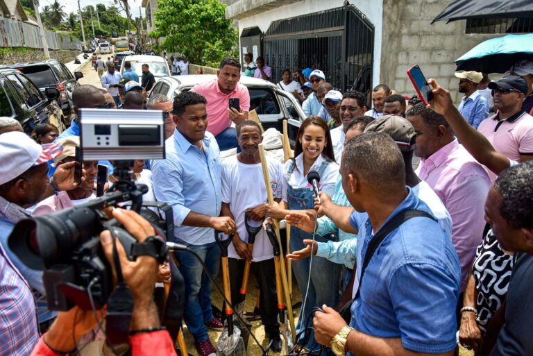 Alcaldesa Betty Gerónimo comienza con jornada de limpieza y fumigación en SDN – noticias telemicro