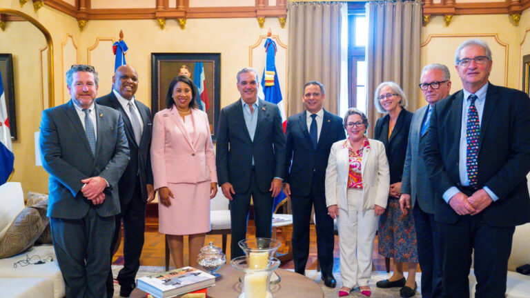 Abinader recibe visita de cortesía del presidente de la SCJ, Luis Henry Molina – noticias telemicro