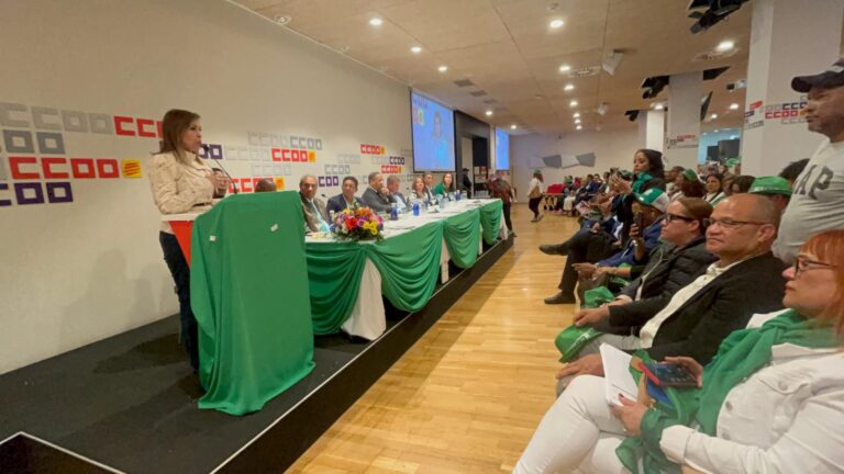 Ingrid Mendoza preside acto masivo de Fuerza del Pueblo en Barcelona