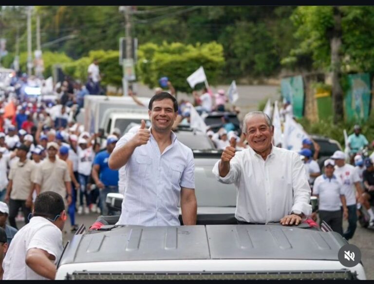 Roberto Salcedo activa vida política al participar en caravana PRM #FVDigital