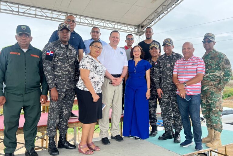 Policiales: colaborará con jornada médica, corte de pelo y más – Policía Nacional Dominicana