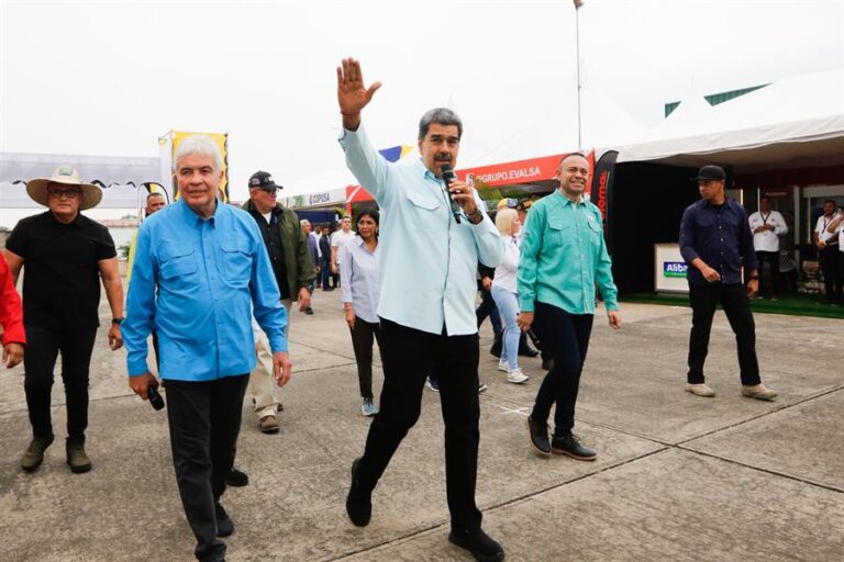 Nicolás Maduro autoriza la exportación de productos del sector ganadero venezolano #FVDigital