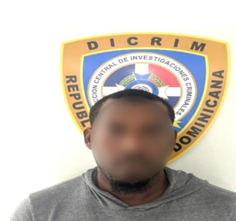 Policiales: Policía captura en el sector de Villas Agrícolas a hombre que estaba prófugo por la muerte de otro en la provincia La Altagracia. – Policía Nacional Dominicana