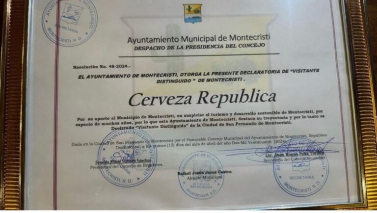 Cerveza República: Reconocida como ‘Visitante Distinguido’ por el Ayuntamiento de Montecristi #FVDigital