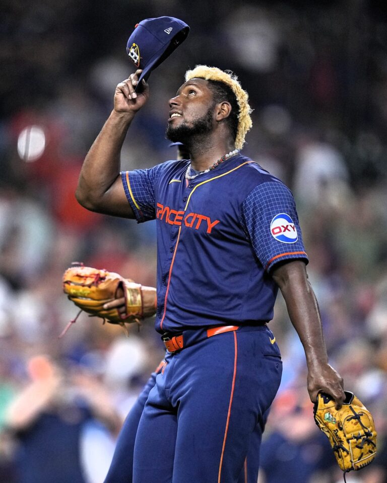 En su 8va apertura en MLB, Ronel Blanco lanza no-hitter por los Astros