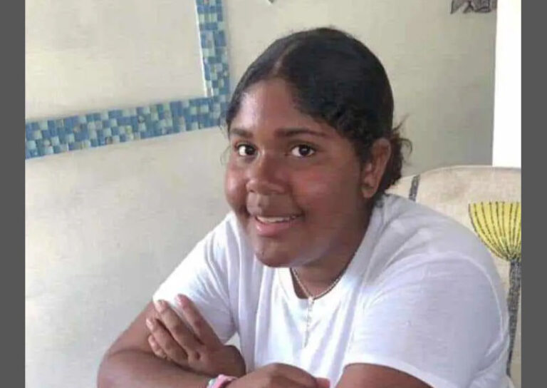 Reportan joven desaparecida tras salir a Santo Domingo