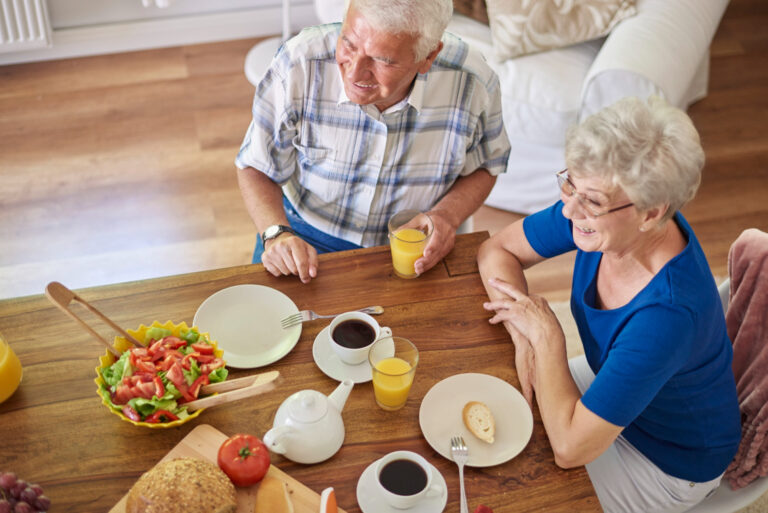 Los 5 alimentos que los centenarios han evitado comer a lo largo de su vida