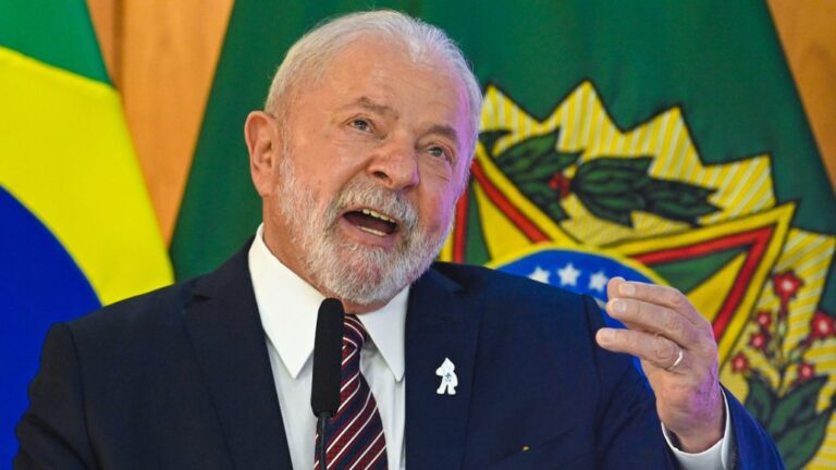 Lula aboga por más libros y menos armas en la inauguración de la Feria del Libro de Bogotá #FVDigital