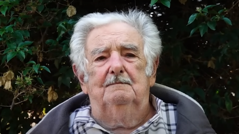 José Mujica anuncia que tiene un tumor – Remolacha   #FVDigital