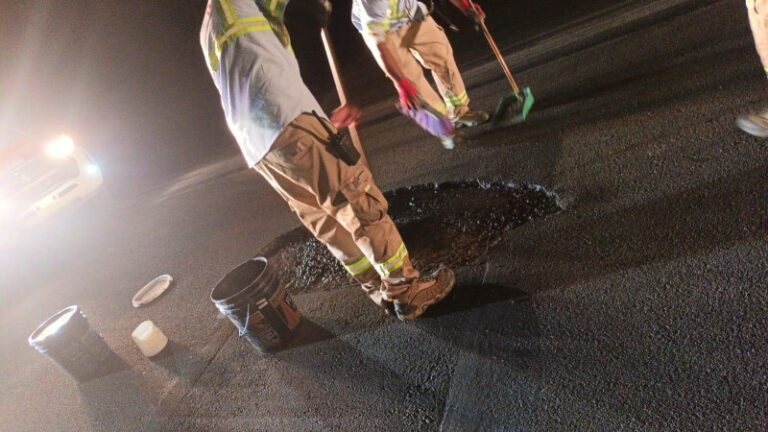 Aeropuerto de las Américas cerrado por desprendimiento en una pista