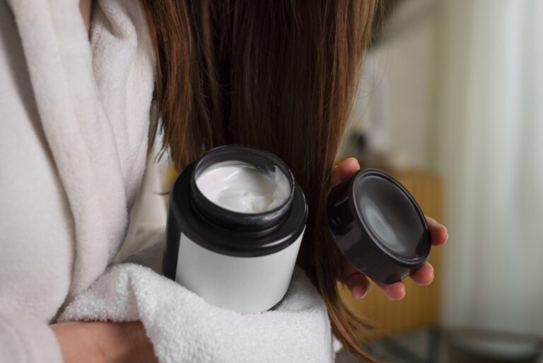 Como fabricar tu propio mascarilla casera para tratar y prevenir el cabello graso