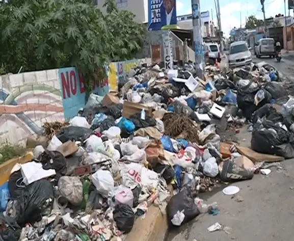 Muchos alcaldes han “soltado en banda” la recogida de basura tras perder reelección