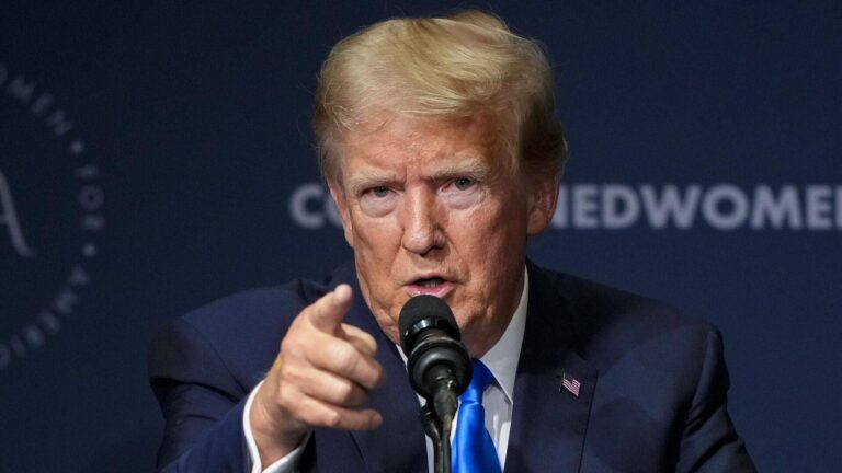 Jurado de juicio penal contra Trump no alcanza veredicto en su primer día de deliberación