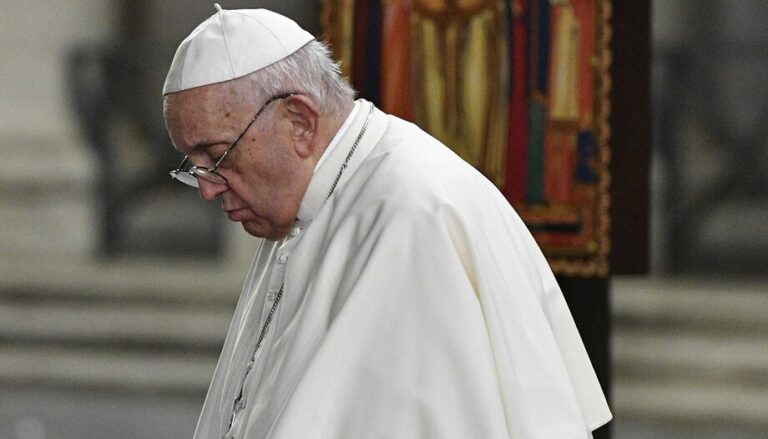 El papa no tuvo intención de ofender en términos homófobos #FVDigital