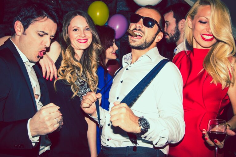 10 tips para disfrutar de una noche de fiesta sin acabar ebrio por completo